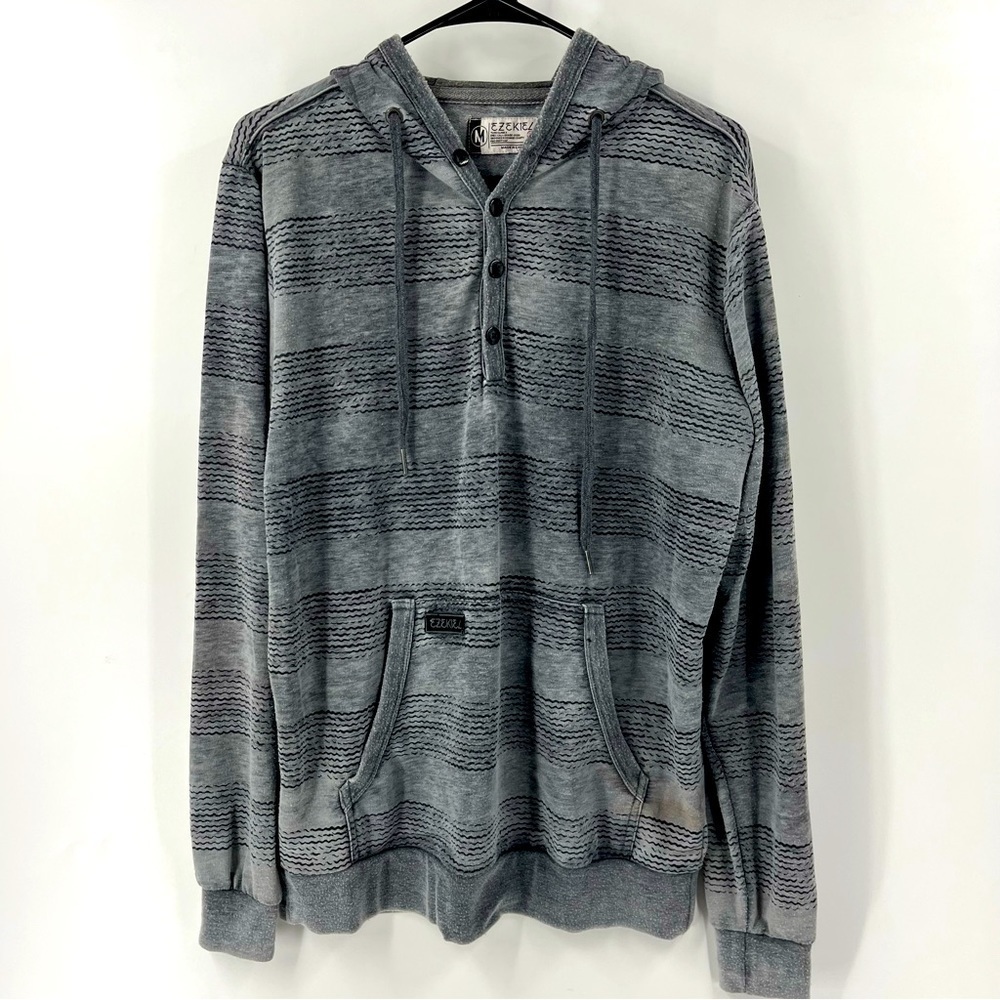 EZEKIEL Button‎ Down hoodie